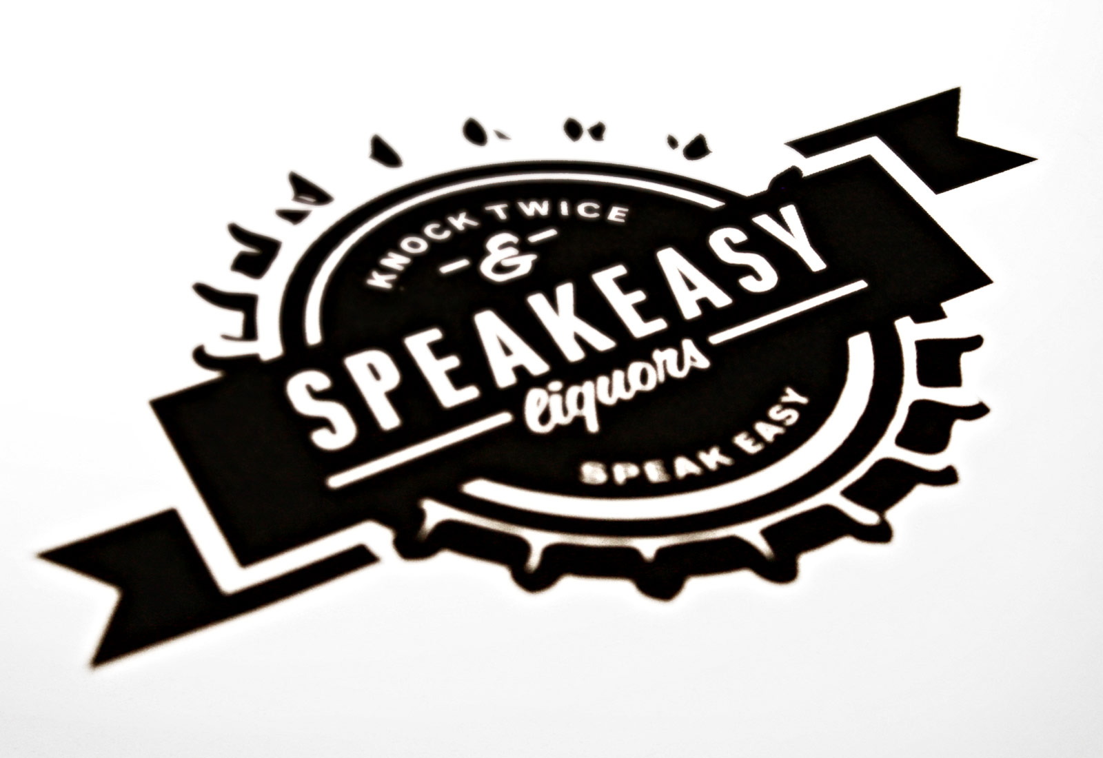 Speakeasy Liquors Logo